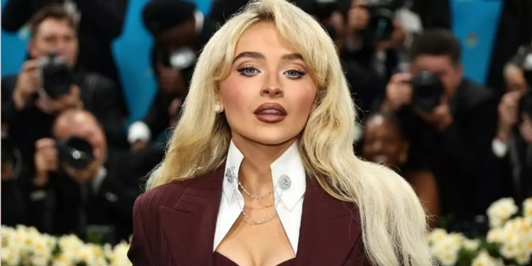 SABRINA CARPENTER CALIFICA DE ‘REPUGNANTE’ QUE DONALD TRUMP USE SU MÚSICA EN VIDEOS DE REDADAS DE ICE