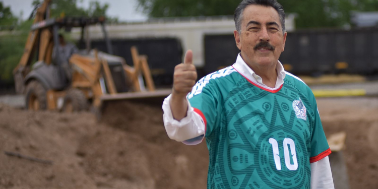 LAMARQUE CELEBRA EL MUNDIAL 2026 TRABAJANDO