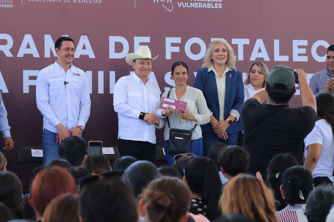 CAJEME SEDE DE LA ENTREGA REGIONAL DEL PROGRAMA FORTALECIMIENTO ECONÓMICO PARA FAMILIAS VULNERABLES