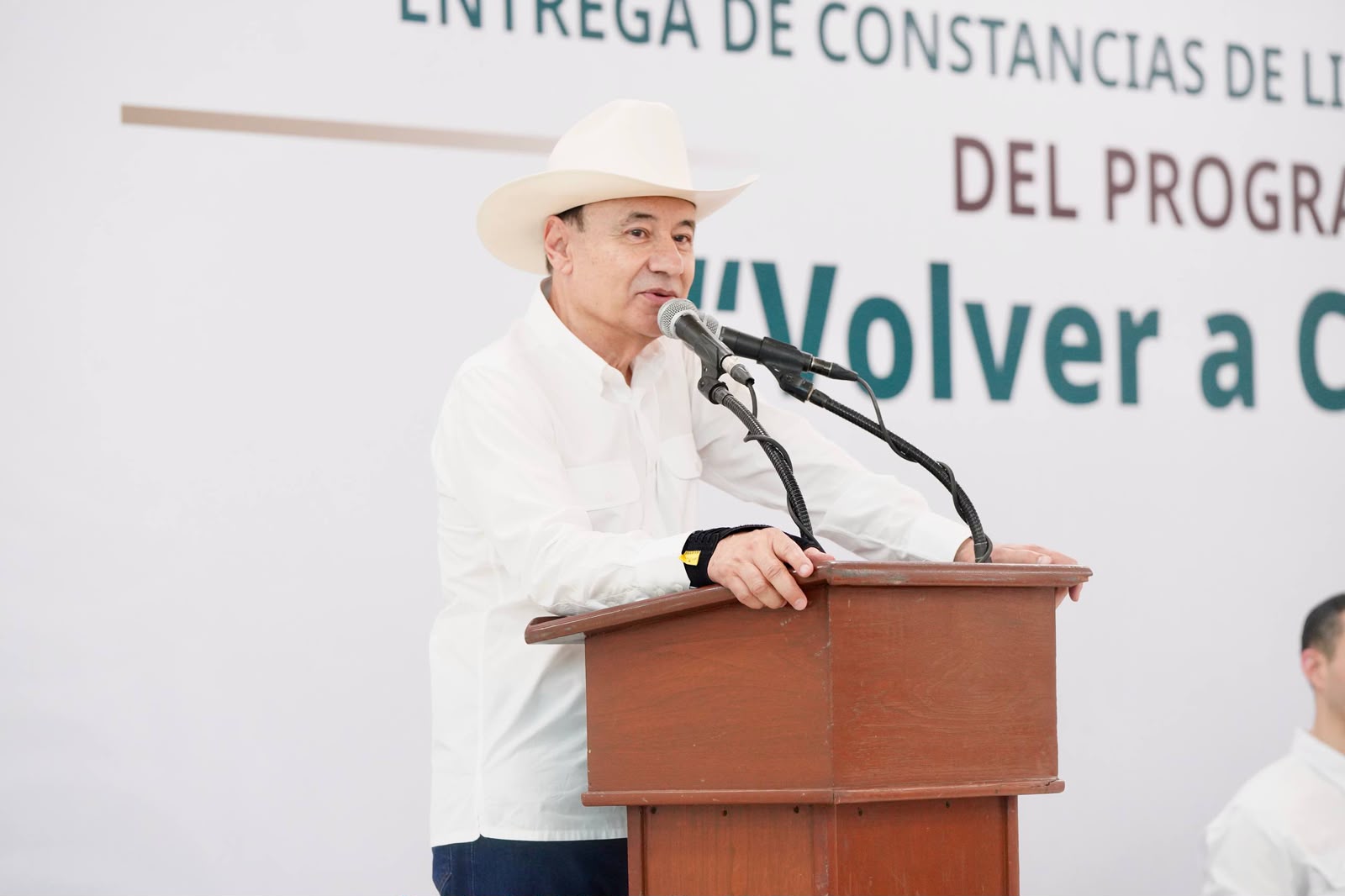 DURAZO Y SHEINBAUM DAN RESPIRO FINANCIERO AL CAMPO CON CONDONACIÓN DE ADEUDOS Y DESCUENTOS EN CRÉDITOS