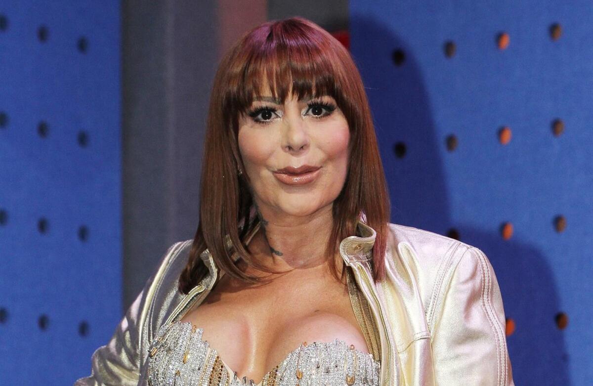 ALEJANDRA GUZMÁN ARRANCA SU GIRA ‘LOS QUE NOS QUEDAMOS’ CON HOMENAJE A SILVIA PINAL